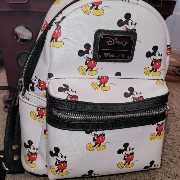 Loungefly Disney Classic Mickey Mouse All Over print Mini Backpack White Used - Picture 2 of 10
